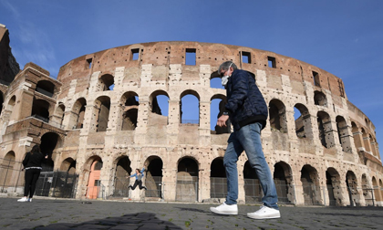 Italy có 2.158 ca tử vong vì virus corona