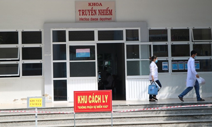 Có ca dương tính đầu tiên, Ninh Thuận tạm dừng hoạt động tại các cơ sở kinh doanh karaok, massage,.. để phòng, chống dịch Covid - 19