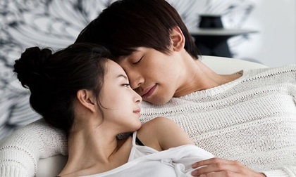 Những chân lý đàn bà khôn luôn ghi lòng tạc dạ để không trở thành 'cơm thiu' của chồng