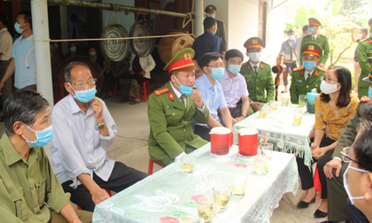 Khởi tố vụ án, truy bắt nhóm tội phạm sát hại Đại úy công an ở Nghệ An