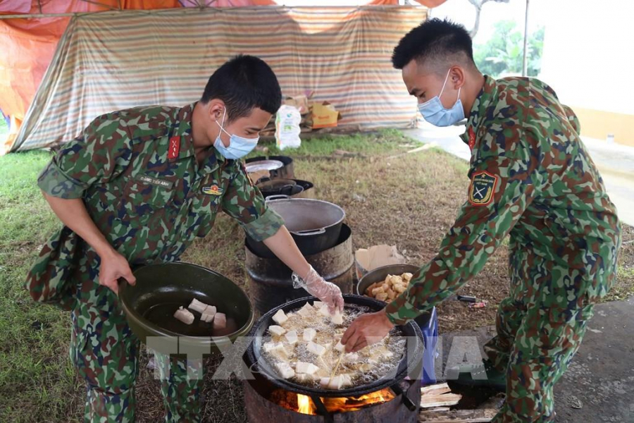 180630-luc-luong-quan-doi-lam-tot-cong-tac-cach-ly-y-te-phong-chong-dich-covid-19