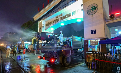 Thứ trưởng Bộ Y tế: ‘Dịch Covid-19 đã chính thức chuyển sang cấp độ 3’