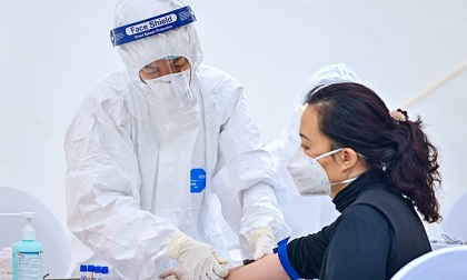 Phát hiện 3 mẫu dương tính Covid-19 qua xét nghiệm nhanh ở Hà Nội