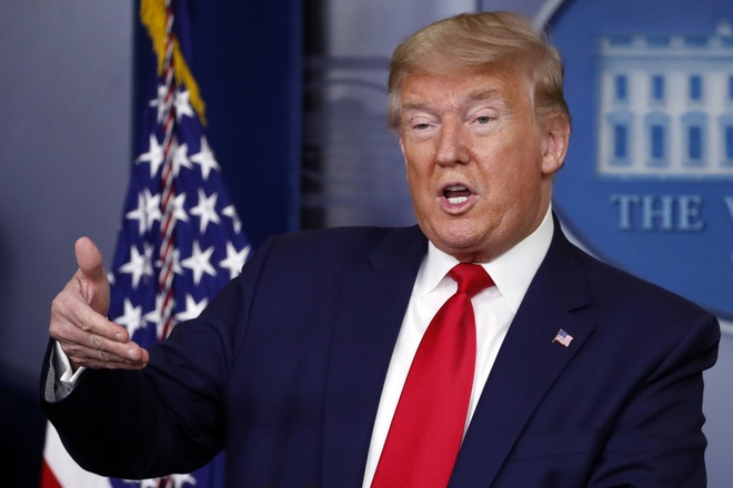 My khuyen deo khau trang khi ra ngoai, nhung TT Trump se khong deo hinh anh 1 1000_AP.jpeg