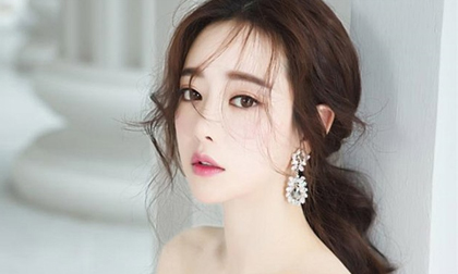 Thần Tài 'điểm mặt gọi tên', 3 con giáp không cầu mà được tiền ùa vào túi trong 49 ngày tới