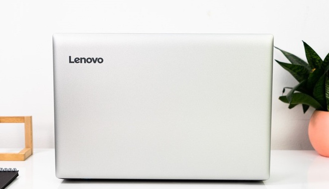 Loat laptop gia re phu hop de lam viec tai nha trong mua dich Covid-19 hinh anh 1 lenovo.jpg