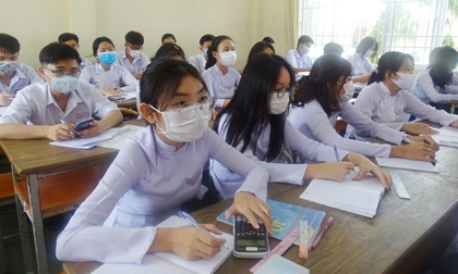 Tỉnh đầu tiên cho học sinh trở lại trường sau cách ly xã hội