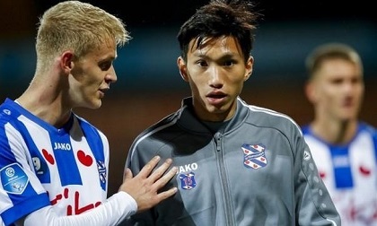 Cựu HLV Heerenveen lên tiếng chê bai năng lực Đoàn Văn Hậu
