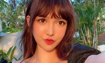 Hot girl Trung Quốc nói 'phẫu thuật thẩm mỹ 300 lần' từ năm 14 tuổi