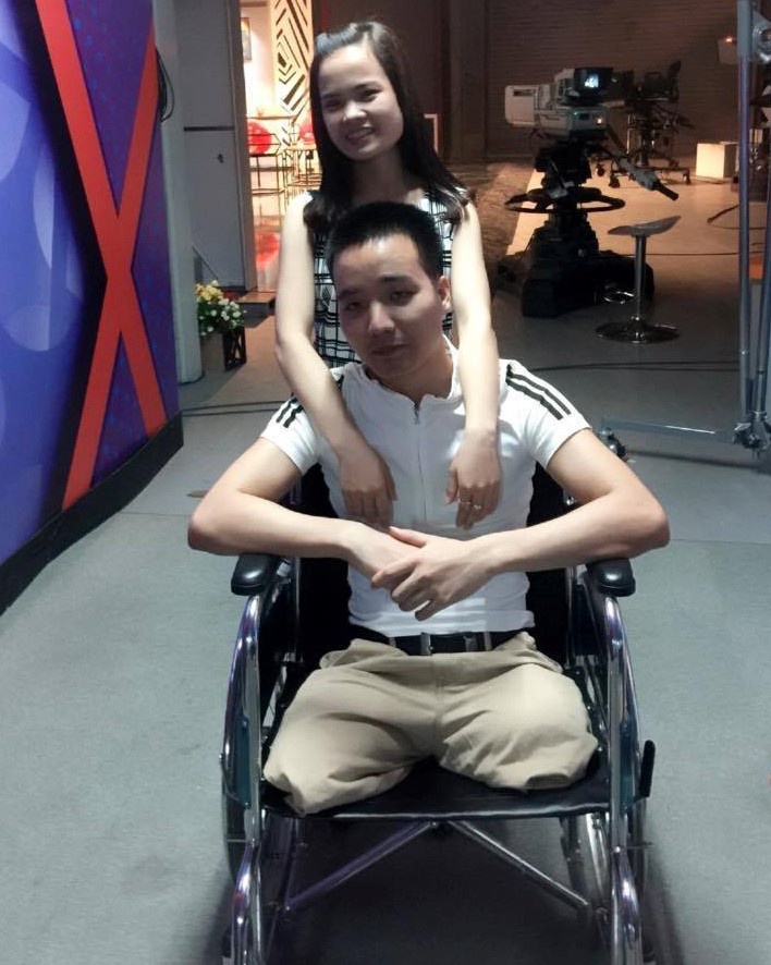Co gai va chong cut hai chan don con dau long sau 3 nam ket hon hinh anh 3 13909248_1659416151043763_5481928627517323431_o.jpg