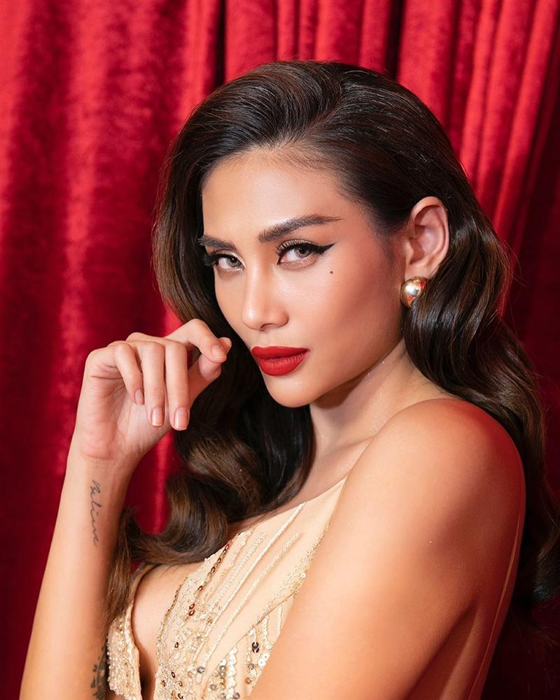 ho-ngoc-ha-vo-hoang-yen-08