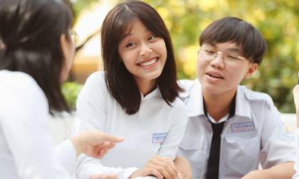 Học sinh THCS, THPT cả nước trở lại trường sau kỳ nghỉ dài