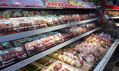 Giá thịt lợn trong nước cao ngất ngưởng, có khuất tất trong việc nhập khẩu?
