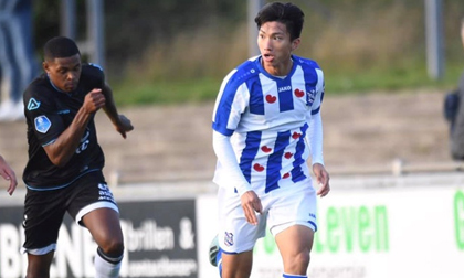 Văn Hậu hưởng đãi ngộ lớn nếu ở lại Heerenveen