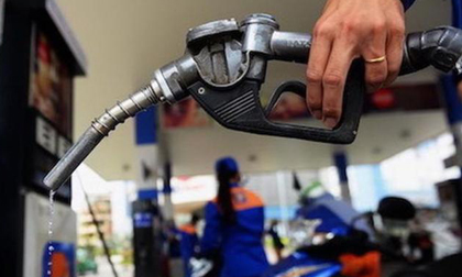 Giá xăng tăng lần đầu tiên sau 5 tháng