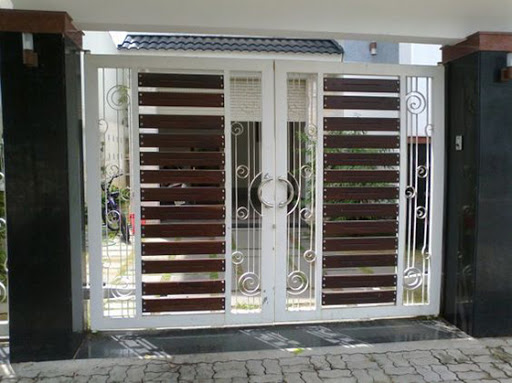 Thiết kế cổng nhà hút tài lộc 