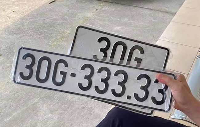 Bốc trúng biển số 'ngũ quý 3', chủ xe Vios được chào mua lại ngay với giá 3,3 tỷ đồng - 1