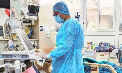 Lý do phi công Anh mắc Covid-19 chưa được ghép phổi
