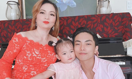 Khánh Thi hiếm hoi khoe ảnh mẹ chồng đại gia, còn khéo lấy lòng đúng chuẩn con dâu ngoan hiền