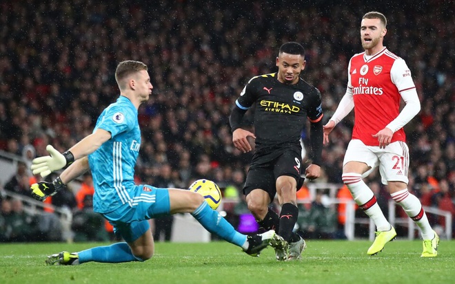 Premier League mua nay se tro lai vao ngay 17/6 hinh anh 1 man_city_arsenal.jpeg