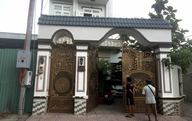 Nghi pham sat hai chu can nha 3 tang o TP.HCM ra dau thu hinh anh 1 dam.jpg