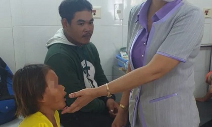 Hoàn cảnh đáng thương của bé gái bị cha đánh đập, giẫm đạp dã man