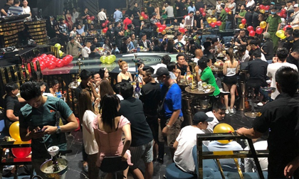 56 người dương tính với ma túy trong quán bar ở TP.HCM