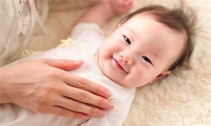 Yêu con đến mấy cũng đừng chạm vào 3 điểm này của trẻ, kẻo gây hoạ khôn lường
