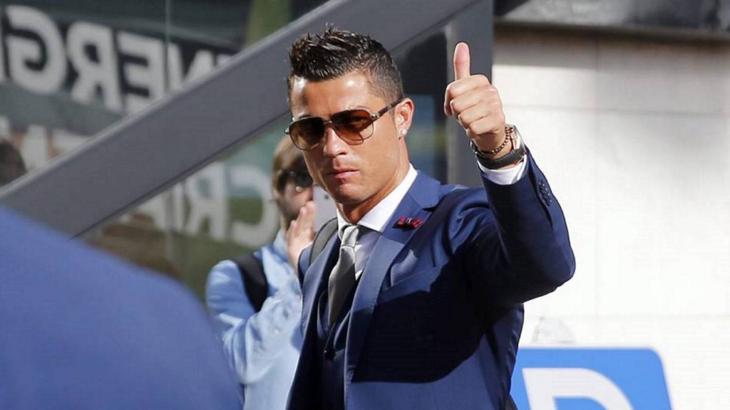 Cristiano Ronaldo anh 2