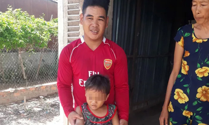 Bé gái 6 tuổi bị cha đánh đập, giẫm đạp dã man đã có nơi ở tạm