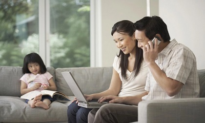 Yêu con, cha mẹ hãy nói với trẻ 4 câu này mỗi tối trước khi ngủ