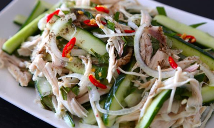 Ngày hè làm nộm gà xé phay ngon tuyệt cú mèo