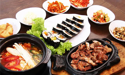 Những sai lầm khi ăn cơm khiến bạn giảm thọ, nhất là điều thứ 1 nhiều người mắc