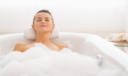 Ăn no tắm mát dễ gây nguy hiểm, sai lầm nhiều người mắc phải hối không kịp