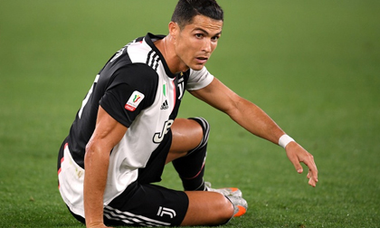 Ronaldo tịt ngòi, Juventus thua Napoli ở chung kết Coppa Italy