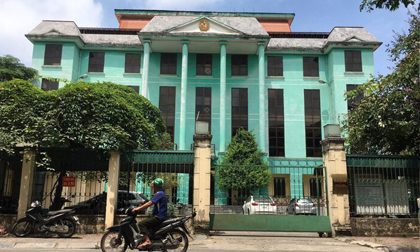Hà Nội: Truy bắt bị cáo bỏ trốn khỏi tòa trong lúc dẫn giải lên phòng xét xử