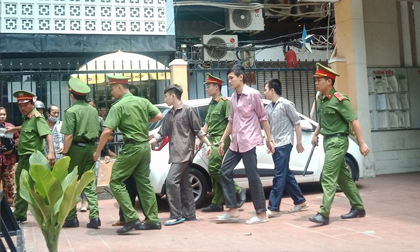 Nhóm thanh, thiếu niên thực hiện loạt vụ cướp vùng ven