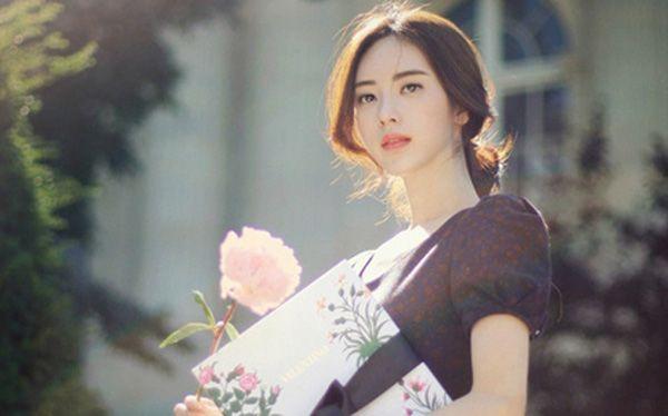 Dù có yêu và hi sinh vì chồng đến đâu nhưng một người phụ nữ trí tuệ sẽ luôn giữ cho bản thân 3 điều quan trọng này, cả đời không bao giờ 
