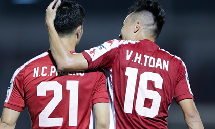 Công Phượng vs Huy Toàn - lời giải cho bài toán tấn công của HLV Park