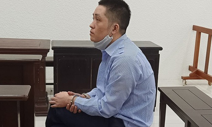 Tên trộm thong thả nhất Việt Nam: Đột nhập biệt thự tắm rửa, ăn cơm, lấy trộm... quần đùi