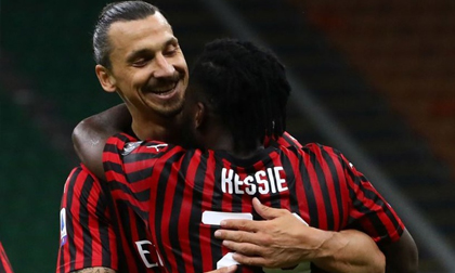 Ronaldo lu mờ trước Ibrahimovic, Juventus thua ngược Milan theo kịch bản khó tin