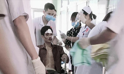 Xe khách rơi xuống vực, ít nhất 4 người tử vong