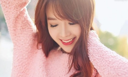 Thứ mỹ phẩm tốt nhất của phụ nữ chính là nụ cười, nên hãy sống một đời đắt giá