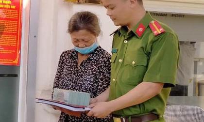 Cụ bà hốt hoảng chuyển gần nửa tỷ đồng cho cán bộ 'rởm' vì sợ dính án ma túy