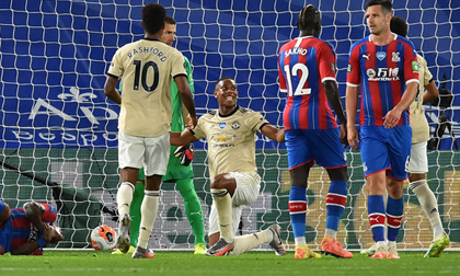'Song sát' Rashford – Martial lập công, Man United mơ bay cao Top 4