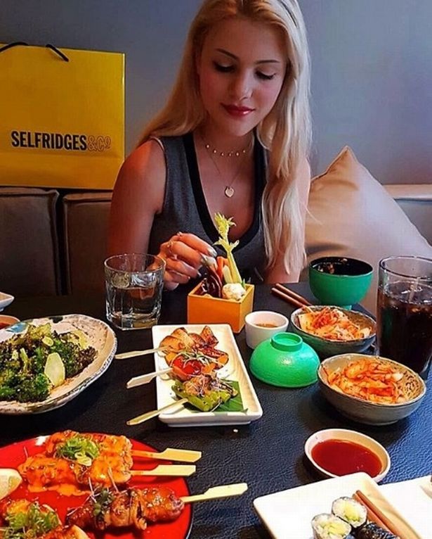 Cô gái mới là sinh viên nhưng kiếm được 500 triệu đồng mỗi tháng từ 6 'sugar daddy' tiết lộ những bất ngờ đằng sau cuộc sống sang chảnh - 3