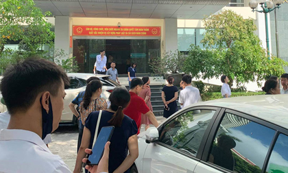 Cháy Chi cục Thuế TP Vinh, cả trăm người tháo chạy