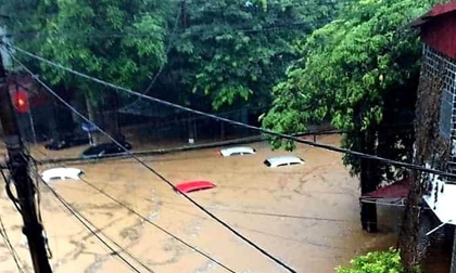 PGĐ Trung tâm Dự báo KTTVQG: Lượng mưa gây ngập đến nóc ô tô ở Hà Giang lớn nhất trong 59 năm qua