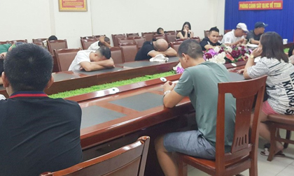 Quảng Ninh: Phát hiện 28 thanh niên nam nữ phê ma tuý trong quán karaoke