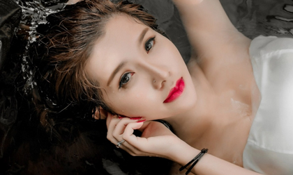 Hơn cả thân hình bốc lửa, khuôn mặt khả ái, đây mới chính là điều khiến đàn ông mê mệt nhất ở phụ nữ